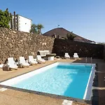 Estrella Polar מלון דירות 3*