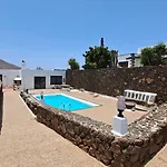 Estrella Polar מלון דירות Tahiche